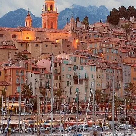Centre De Sete, Meuble, Climatise A 5 Minutes Des Plages Sete